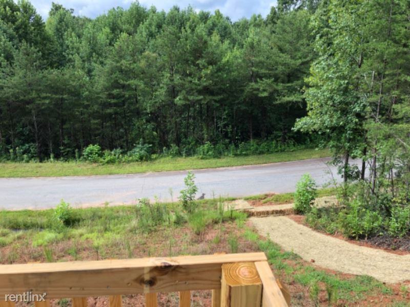 34 Sawblade Rdg - Photo 3 of 10