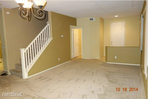 6259 Beth Page Dr - Photo 3 of 10