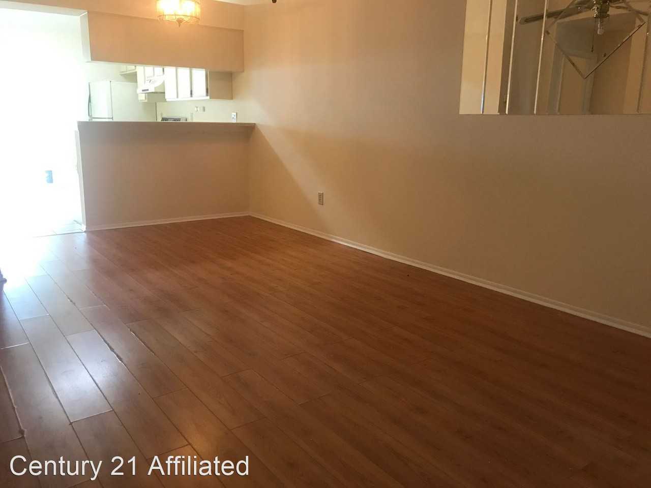 875 Burlwood St - Photo 2 of 12