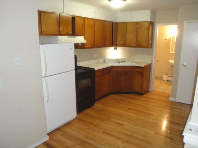 1000 Peters Pl - Photo 3 of 11