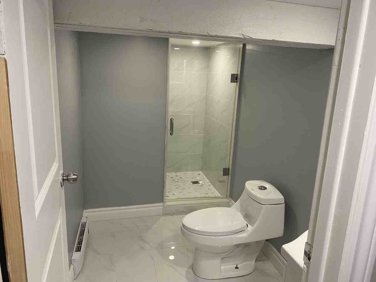 647 Vaughan Road #B1 - Photo 6 of 8
