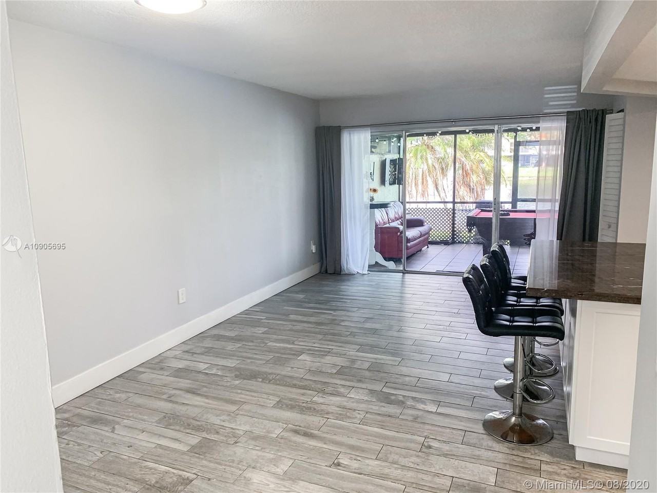 14271 Kendale Lakes Circle - Photo 2 of 14