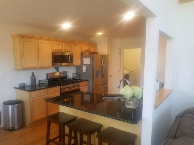 16020 W Lacy Ct - Photo 3 of 11