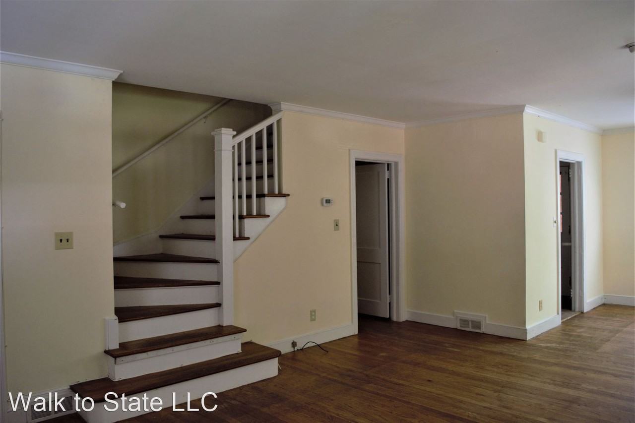 Vanderbilt Ave - Photo 3 of 9
