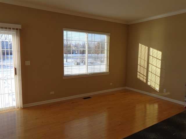 950 S Arlington Dr - Photo 2 of 12