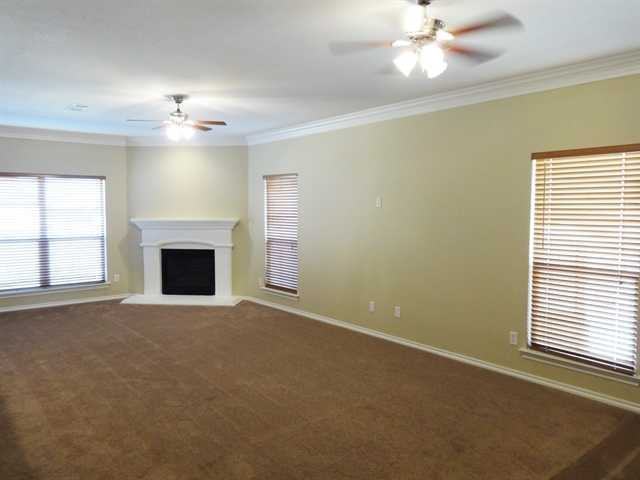2725 Silver Hill Dr - Photo 3 of 14