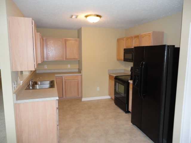 1907 Landon Farms Ln - Photo 3 of 13