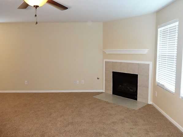 5634 Cinnamon Lake Dr - Photo 3 of 16