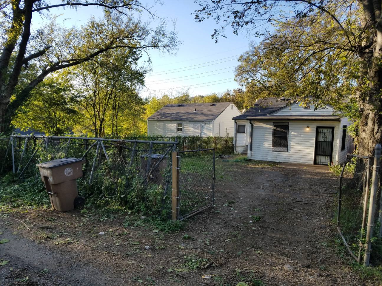 3215 Clifton Avenue - Photo 2 of 26