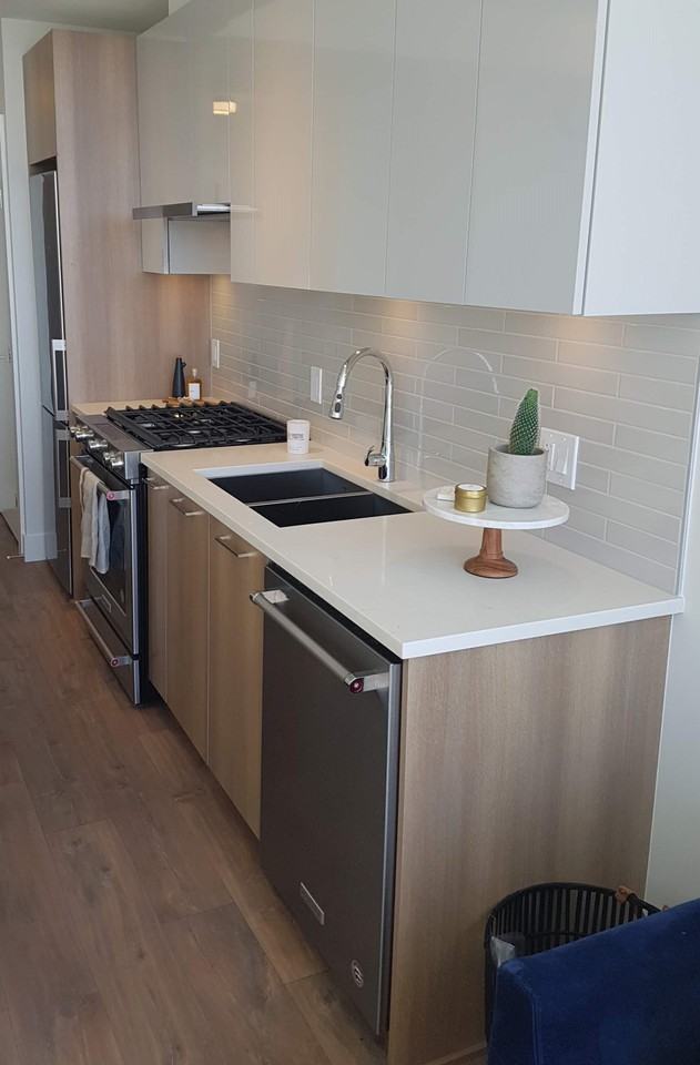 285 Nelson's Court #2209 - Photo 3 of 23