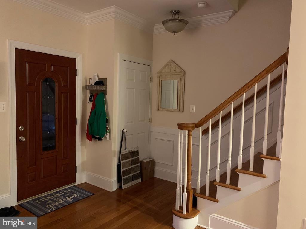 24570 E Main St - Photo 2 of 21