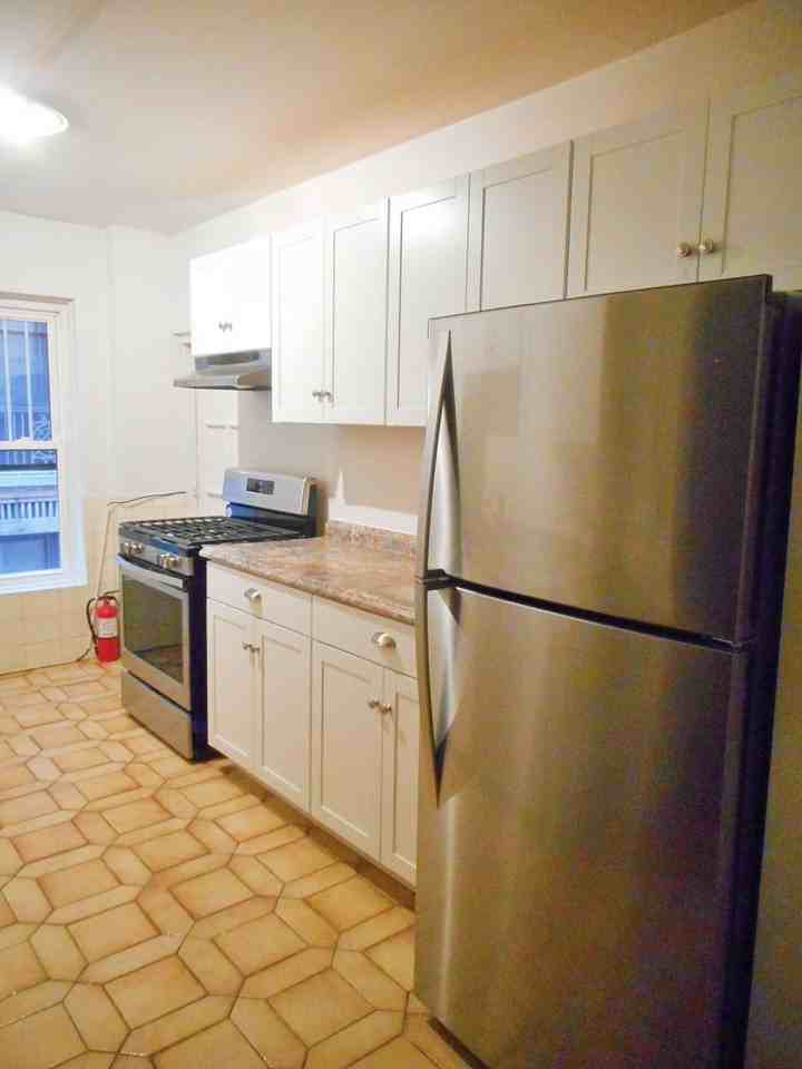452 Park Drive 5, Boston, MA 02215 3 Bedroom Apartment for Rent