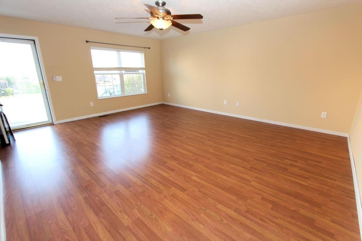 8210 Echo Spring Drive - Photo 3 of 18