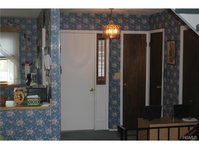 30 Brewster Woods Dr - Photo 2 of 18