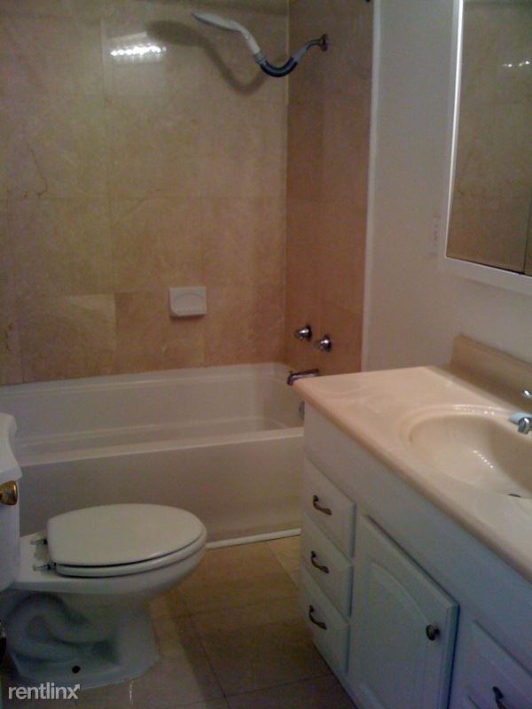 470 Ridge St Nw - Photo 3 of 7