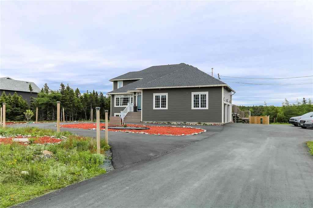 43 Vale Drive - Photo 2 of 7