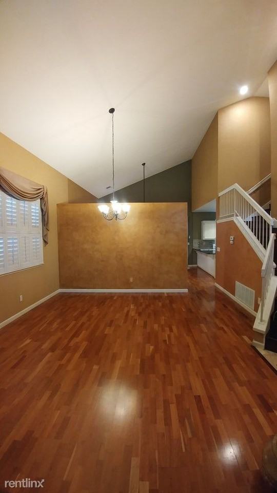 3324 Cantamar Ct - Photo 2 of 24