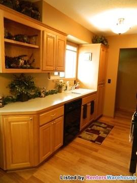 13972 Everest Ave - Photo 2 of 15