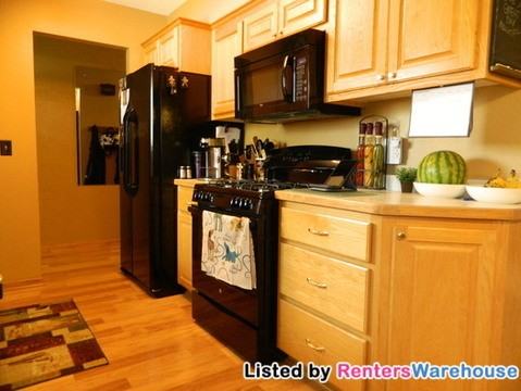 13972 Everest Ave - Photo 3 of 15