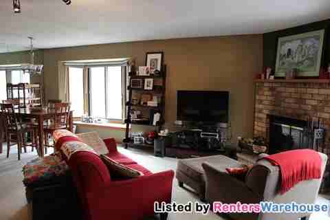2526 Alabama Ave S - Photo 2 of 13