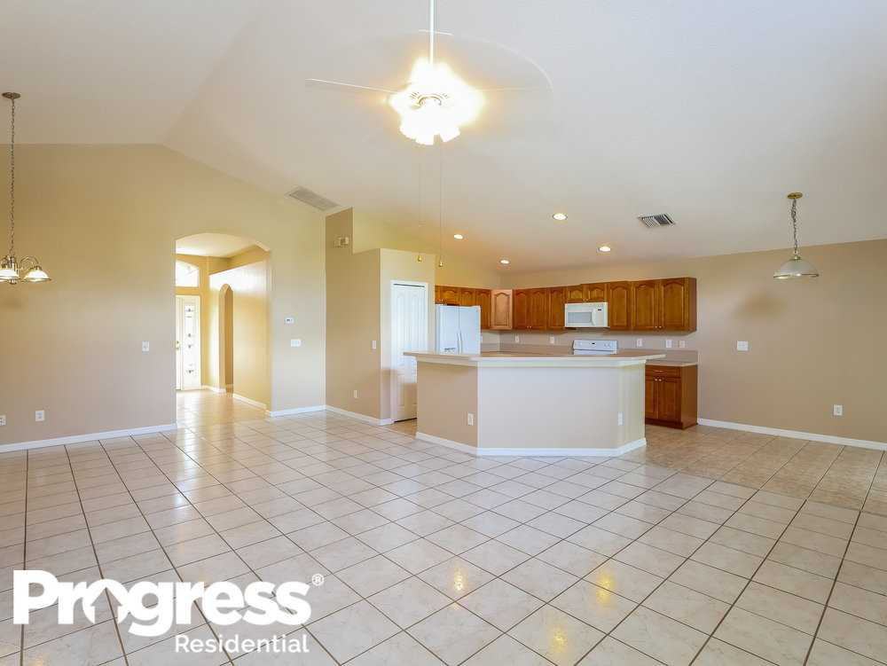 22646 Hawk Hill Loop - Photo 2 of 14