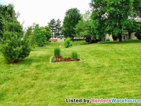 748 Meander Rd - Photo 3 of 12