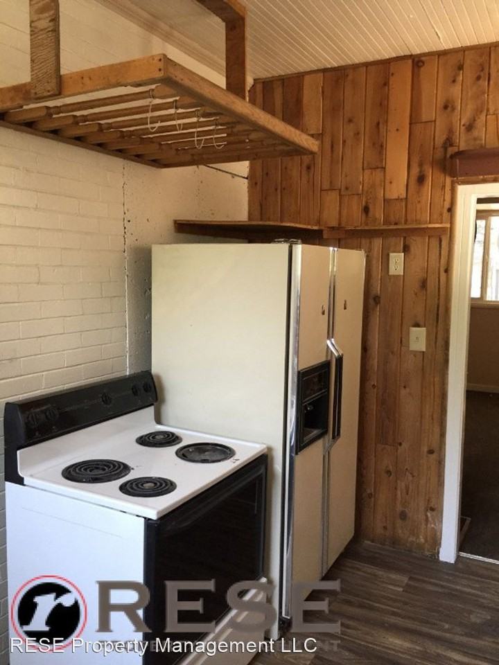 2026 Madison Ave - Photo 3 of 13