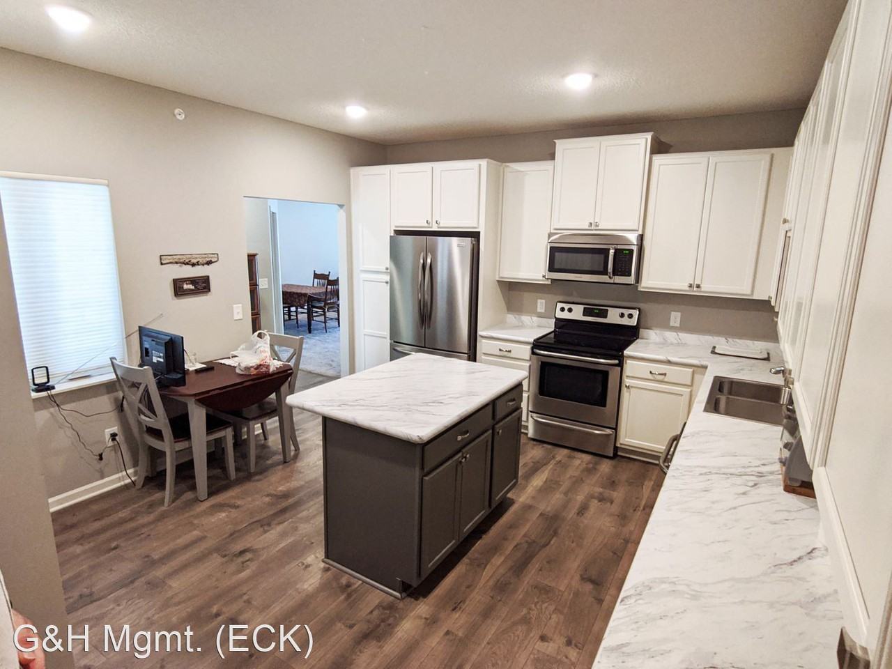 544 Cannon Way - Photo 2 of 21