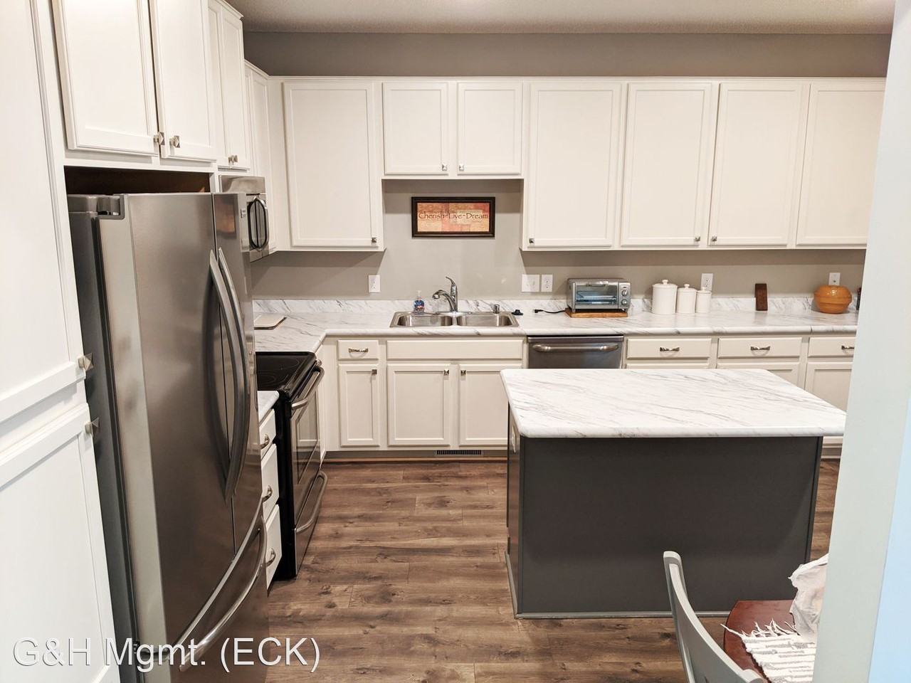544 Cannon Way - Photo 3 of 21