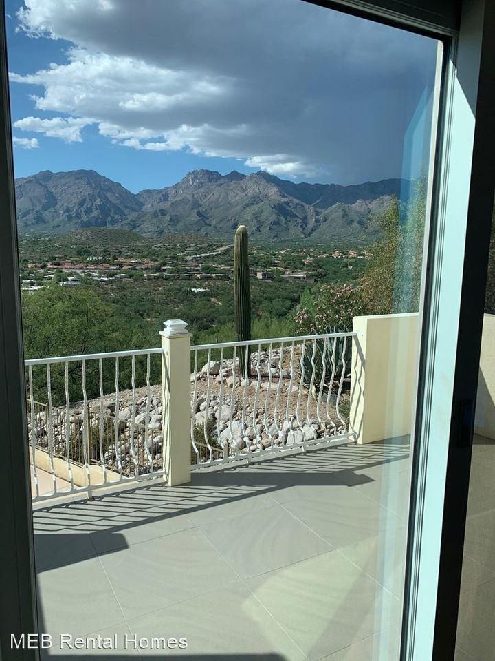 4391 N Summer Set Loop - Photo 2 of 34