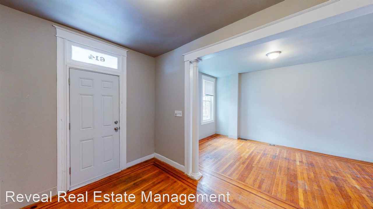 614 N Grantley St - Photo 3 of 23