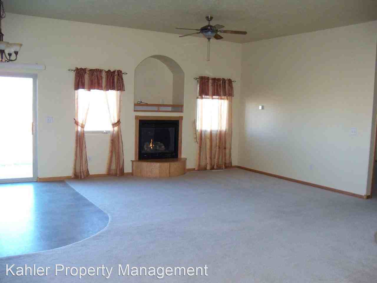 22738 Rando Ct - Photo 2 of 18