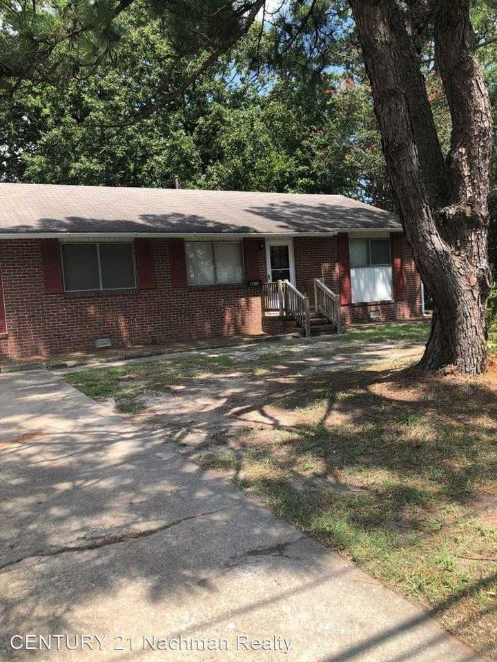 411 Fox Hill Rd - Photo 2 of 27