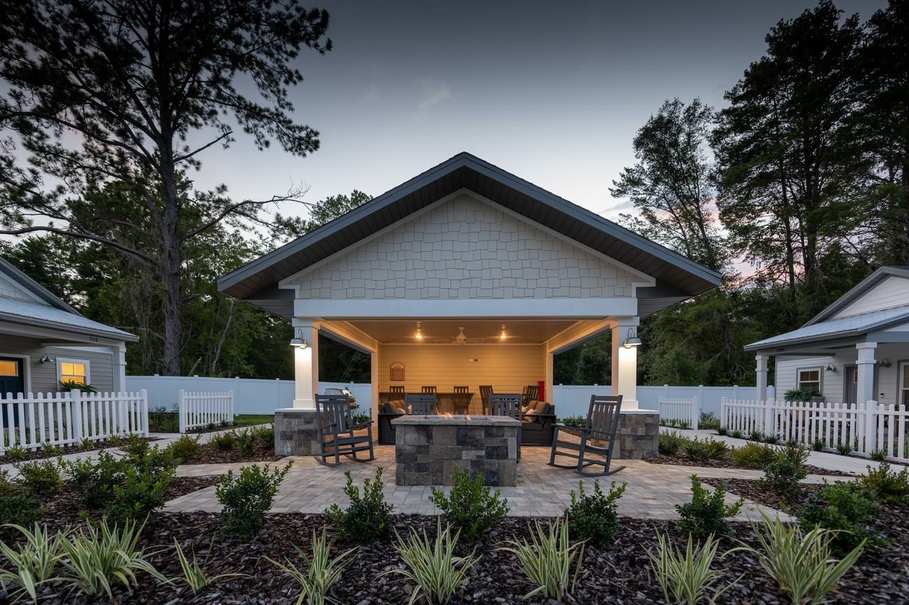 88th Street Cottages - Photo 5 of 35