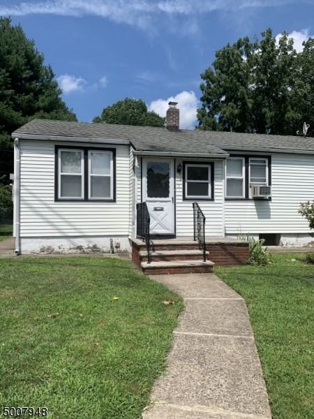 1 Van Wagoner Ave - Photo 2 of 5