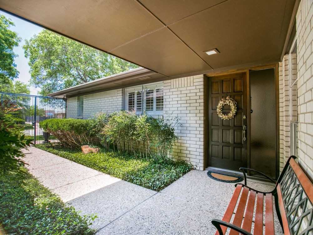 5113 Ledgestone Dr - Photo 3 of 25