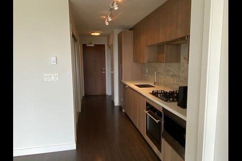 13750 100 Avenue - Photo 2 of 8