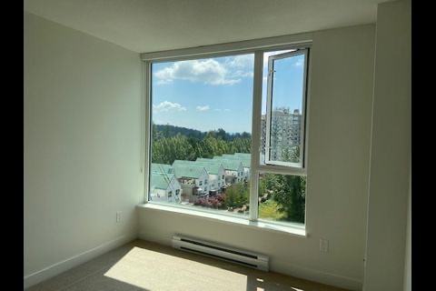 13750 100 Avenue - Photo 3 of 8