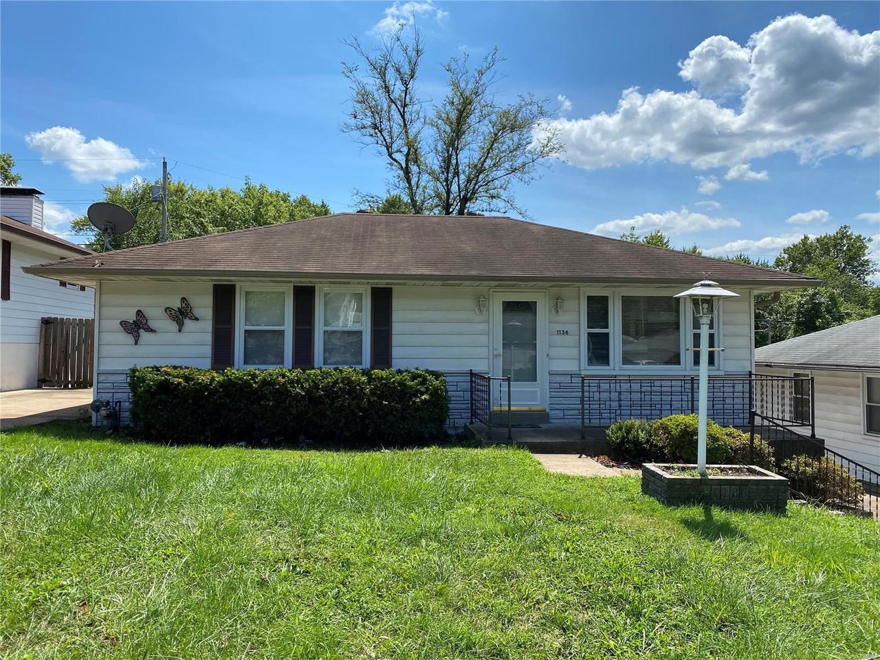 1136 Maple Ave, Spanish Lake, MO 63138 3 Bedroom House for Rent for