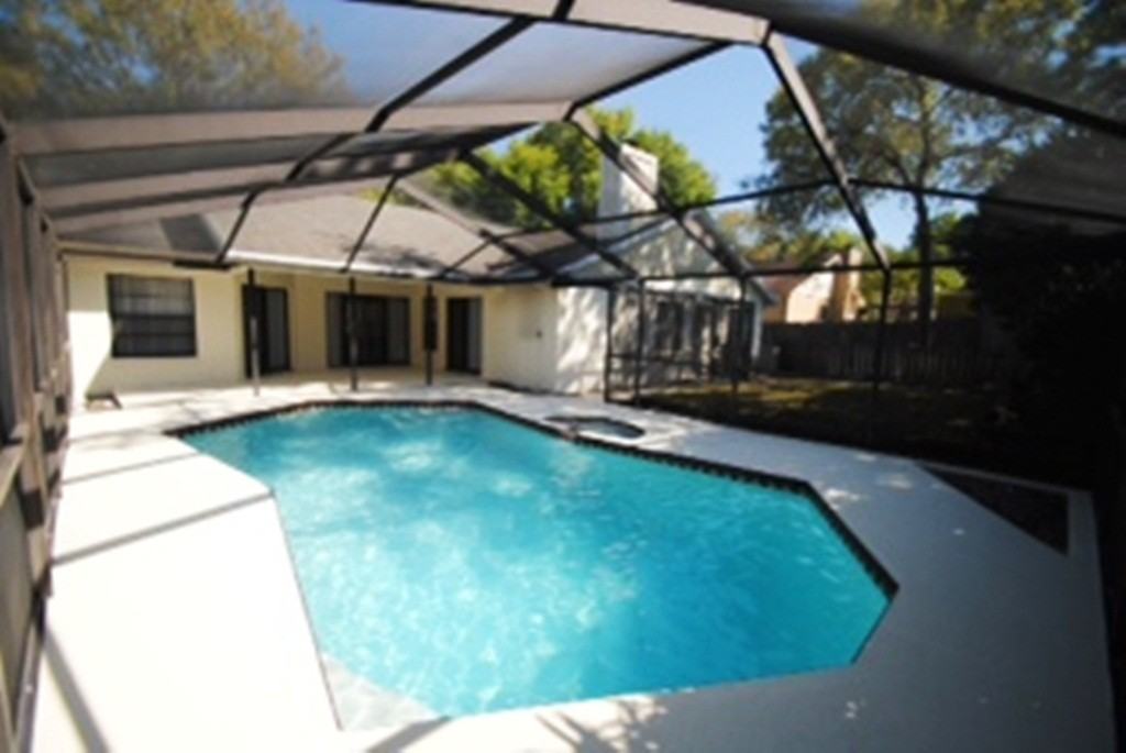 2552 Arborwood Dr - Photo 2 of 8