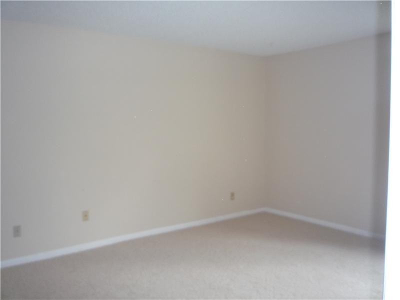 1 Plantation Rd - Photo 3 of 6