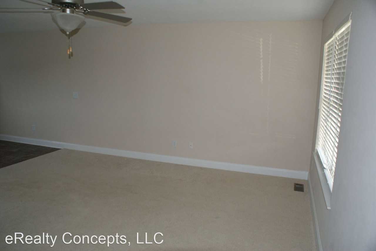 6249 Christian Springs Dr - Photo 3 of 9