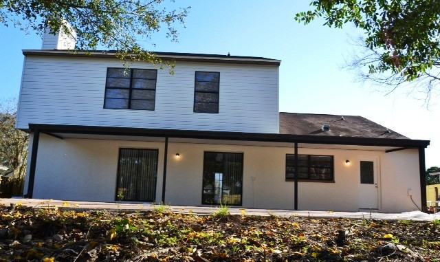 2406 Cedarcrest Pl - Photo 2 of 7