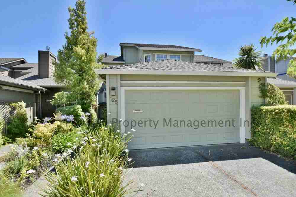125 Spinnaker Point Dr - Photo 2 of 14