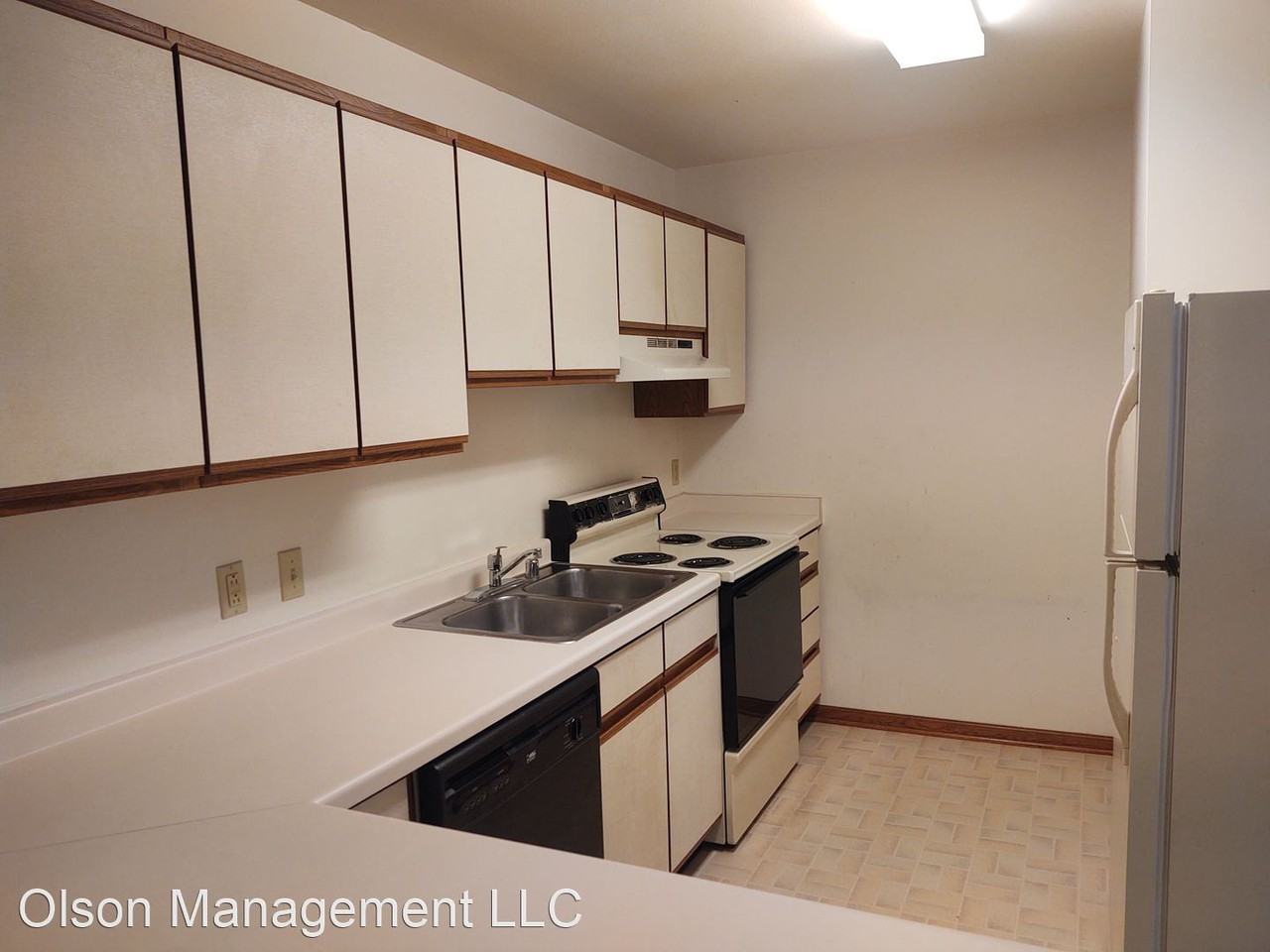 301-315 Olson Ct. - Photo 2 of 11