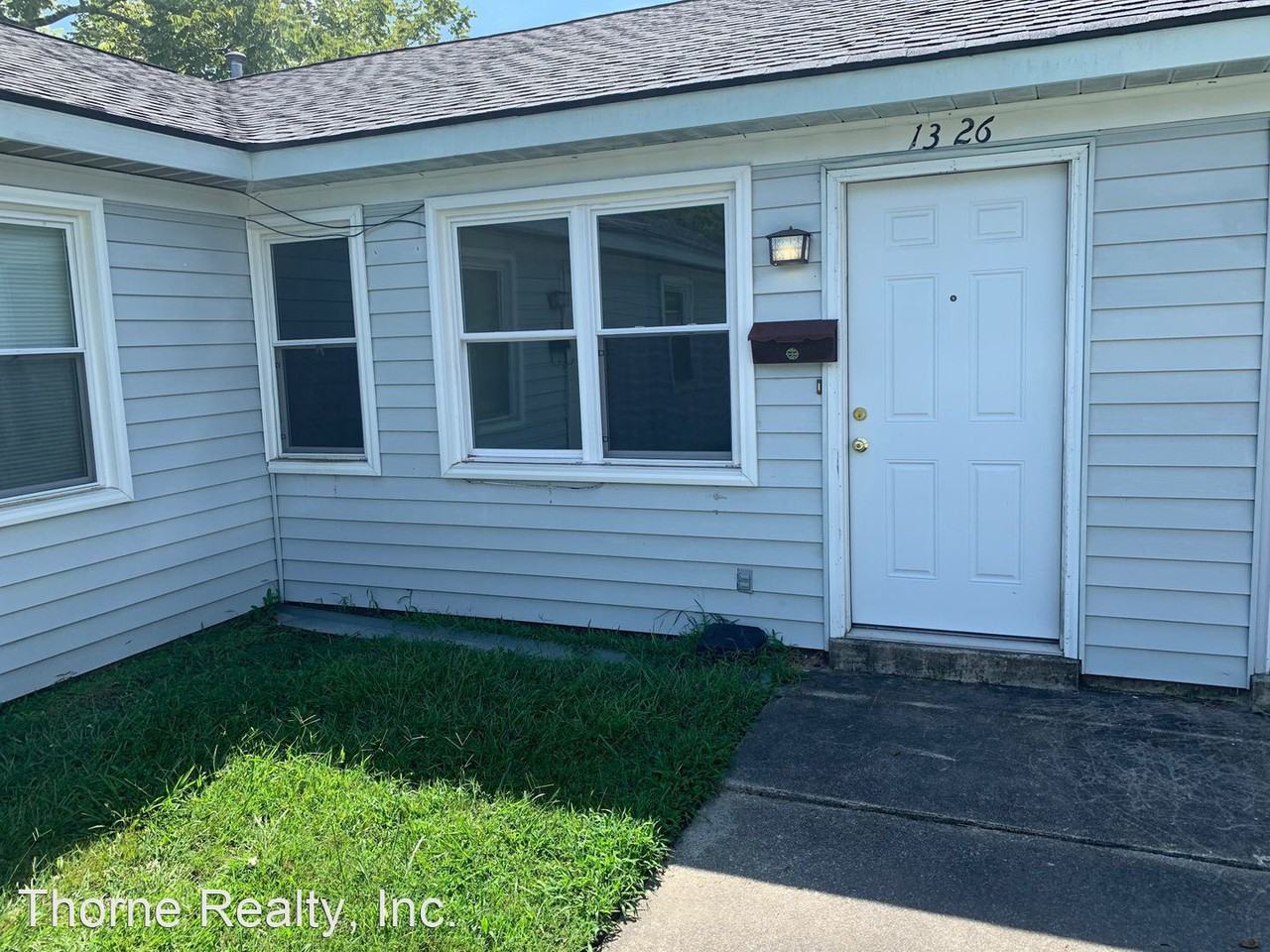 1322-1324-1326 Maple Street - Photo 2 of 10