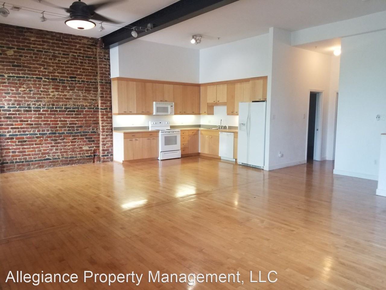 212 E Franklin St #1 - Photo 2 of 10