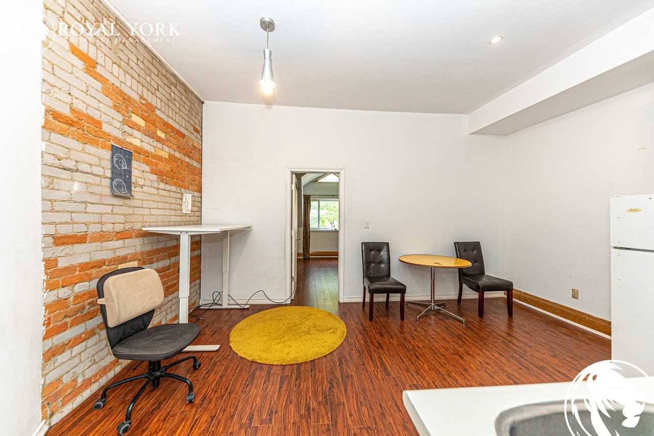 92 Pembroke St 392, Toronto, ON M5A 2N8 1 Bedroom Apartment for