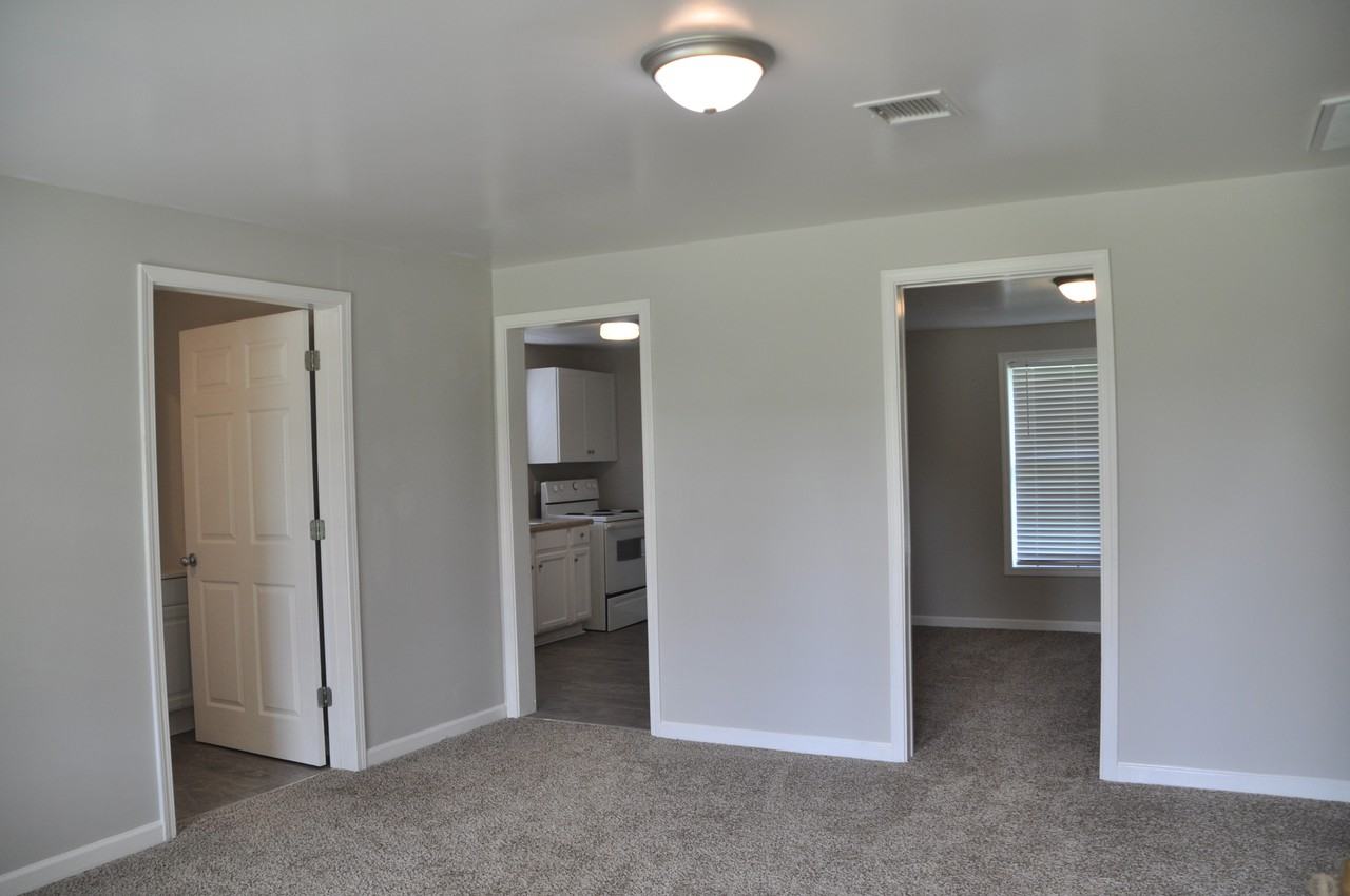 515 Rainbow Lake Road - Photo 3 of 16