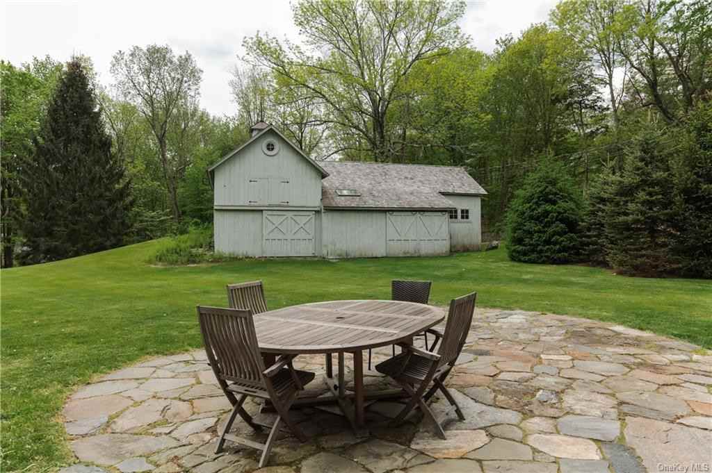 53 Millertown Rd - Photo 3 of 27